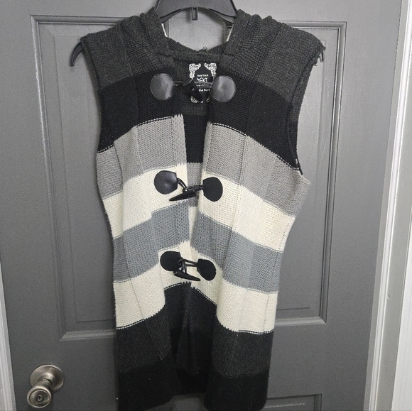 Yoki Sweaters - Knit Hooded Sweater Vest